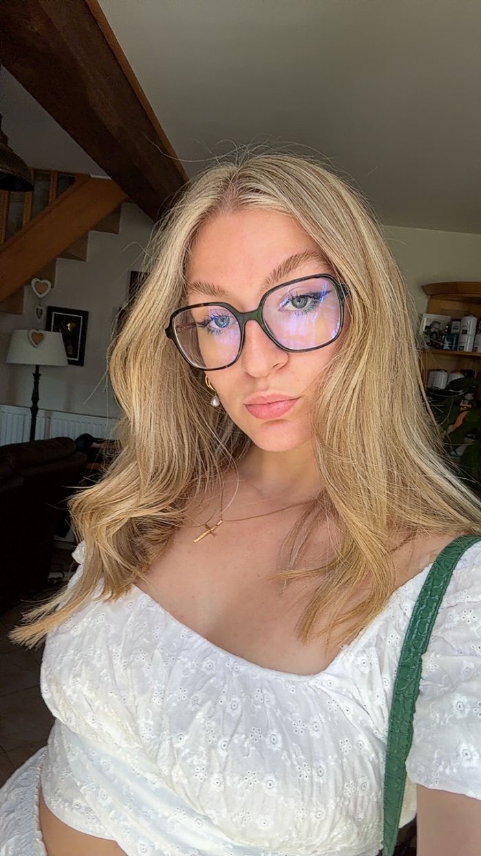 Eléa JANIER-DUBRY